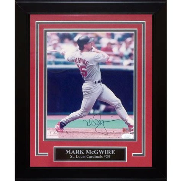 How much is a mark McGwire autograph worth?