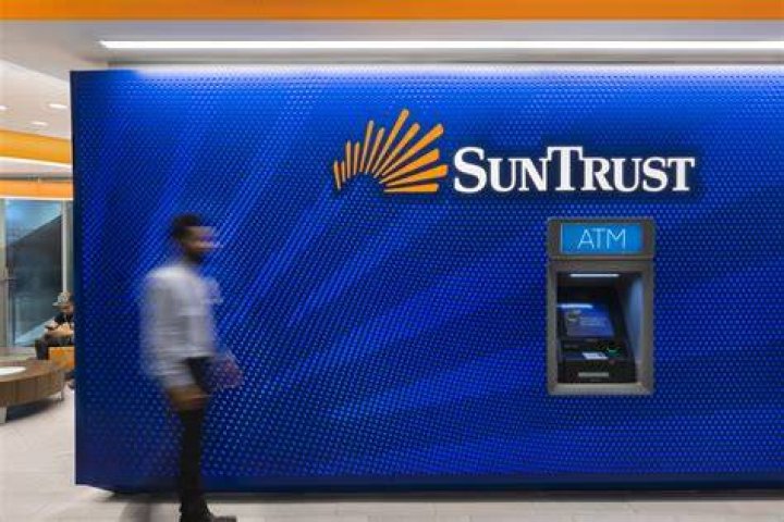 What banks are affiliated with SunTrust?