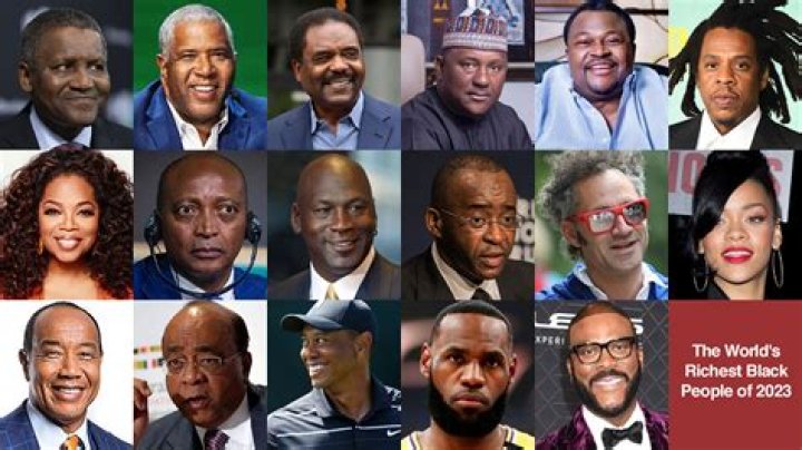 Who was the richest person in 2009?